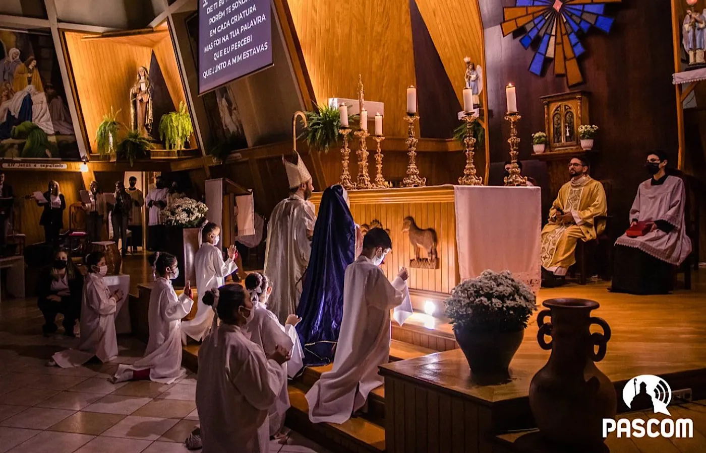 Celebração na Paróquia Santo Agostinho
